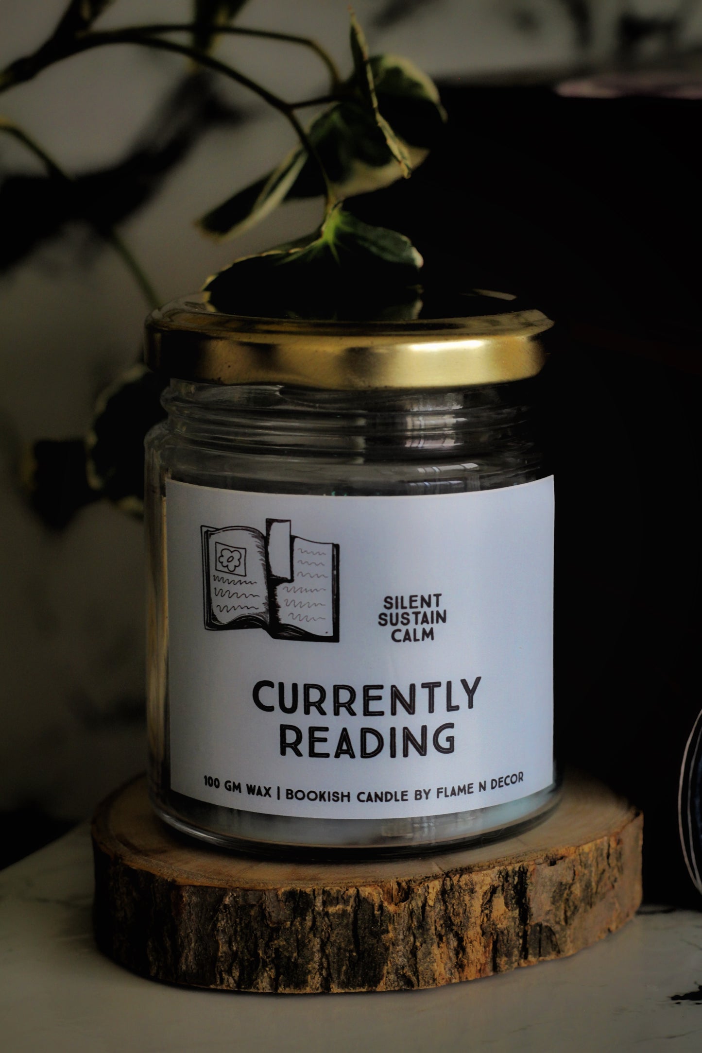 Currently Reading | Soy Candle