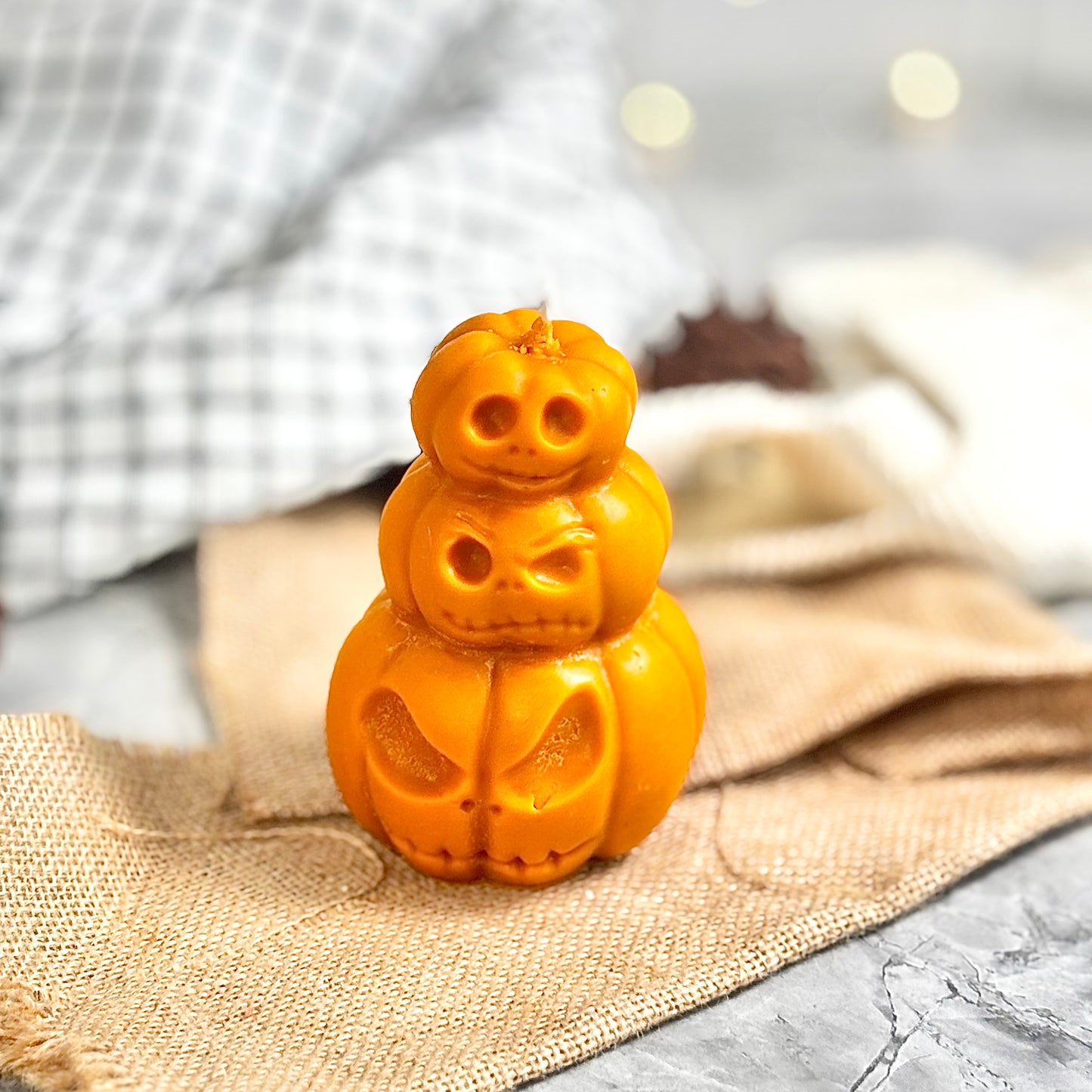 Halloween Pumpkin Shaped Candle – Orange Fragrance