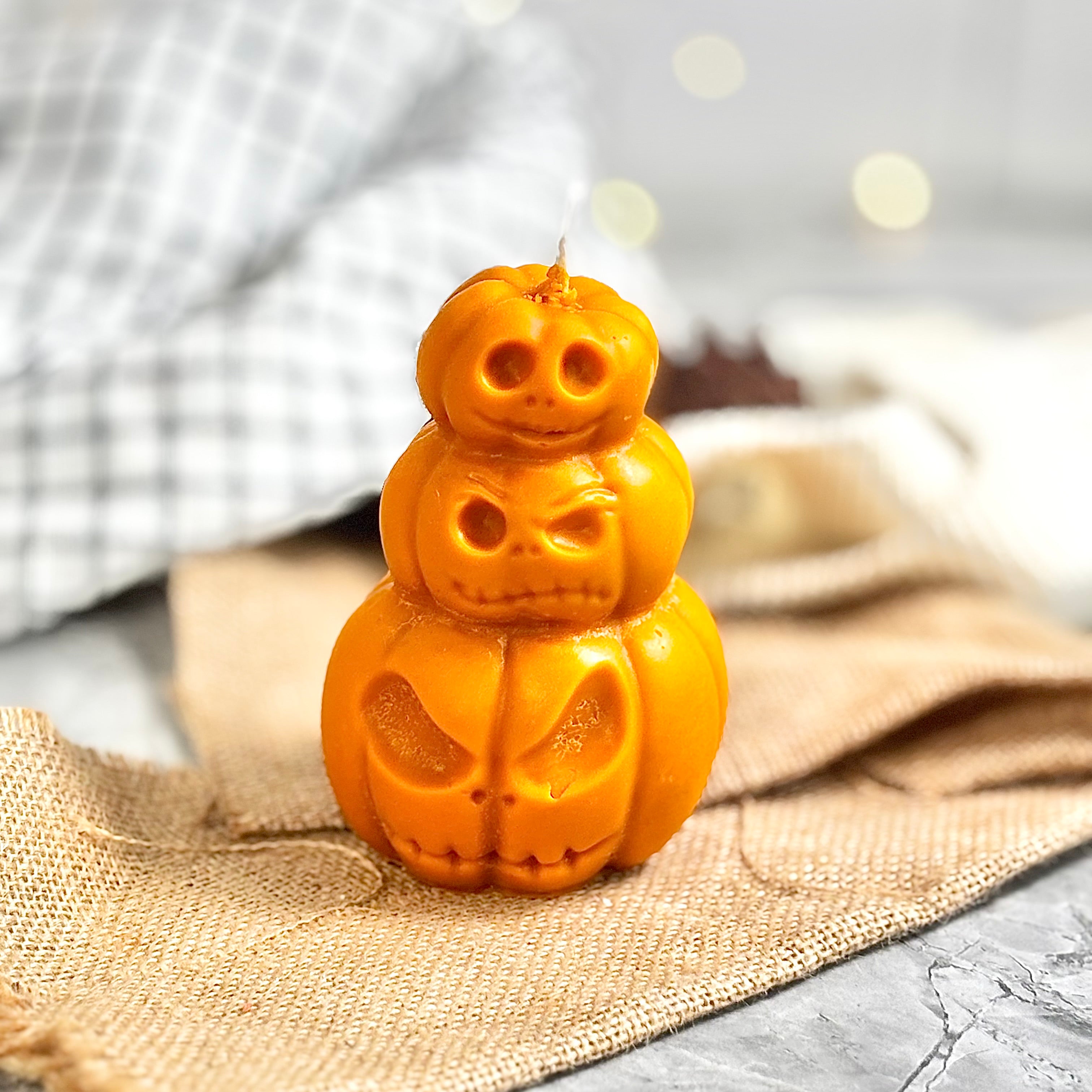 Halloween Pumpkin Shaped Candle – Orange Fragrance