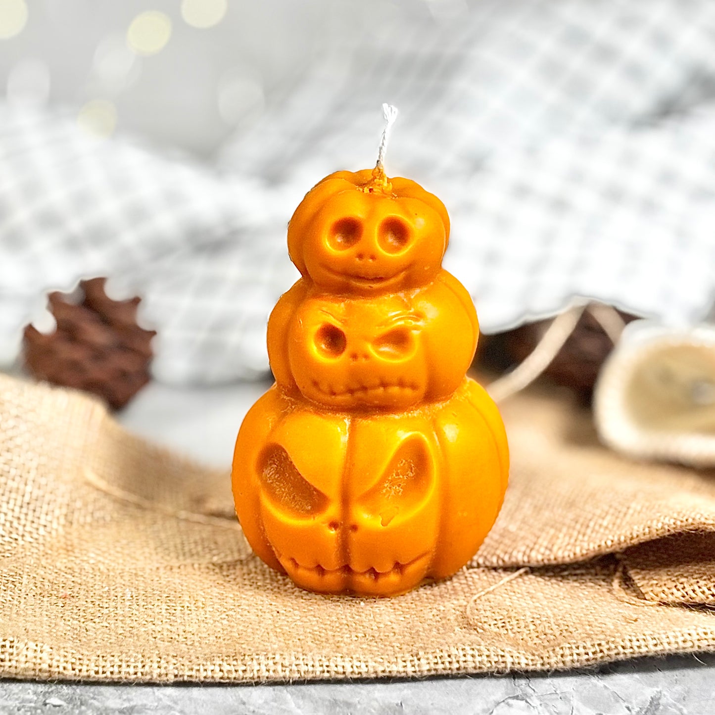Halloween Pumpkin Shaped Candle – Orange Fragrance