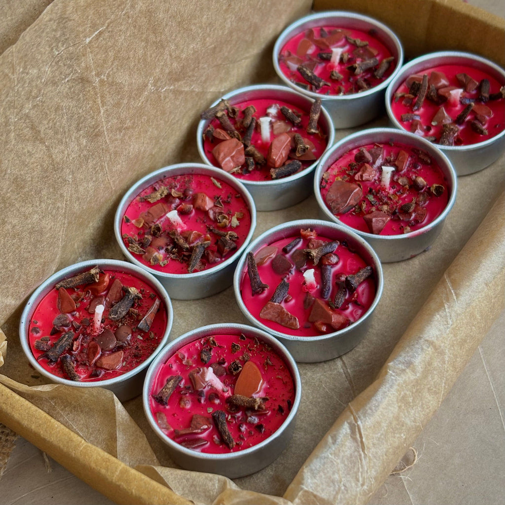 Red Soy Wax Tealight Candle with Clove & Red Jasper