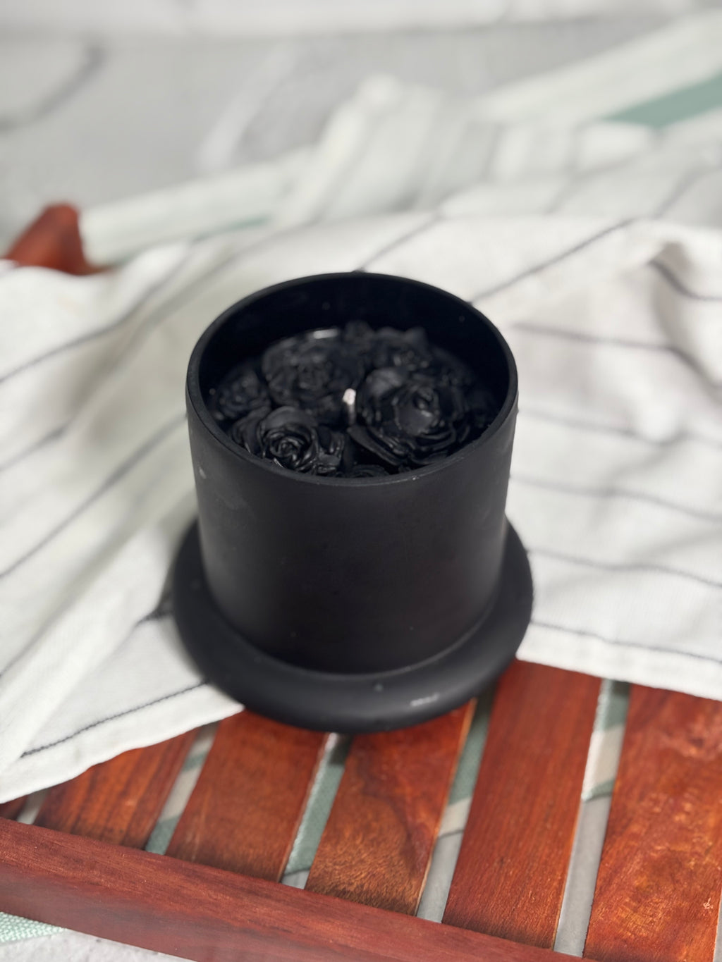 Black Rose Vanilla Scented Soy Candle in Bell Jar with Dome