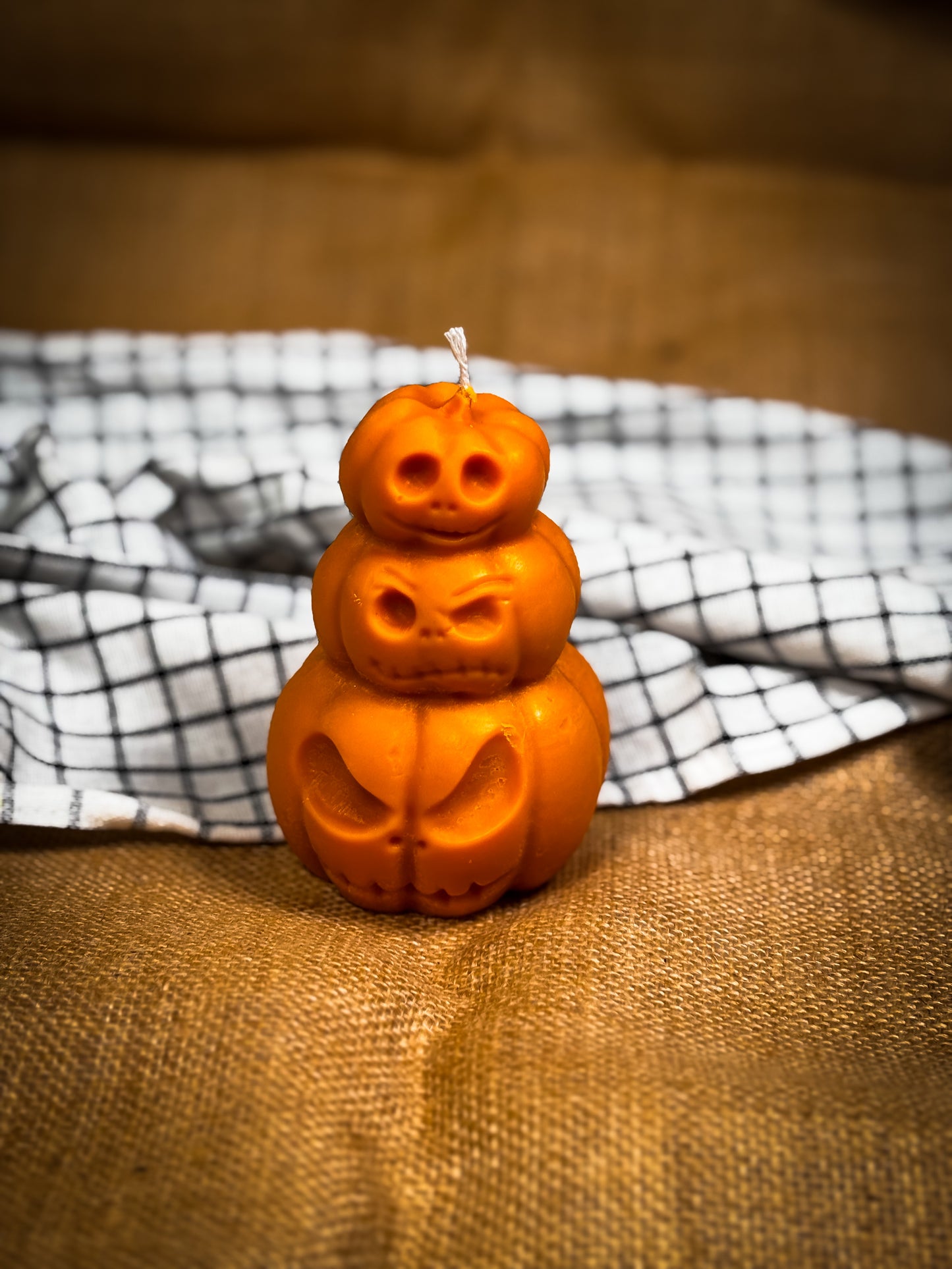 Halloween Pumpkin Shaped Candle – Orange Fragrance