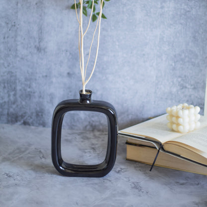 Square Shape Vase in Colour Black