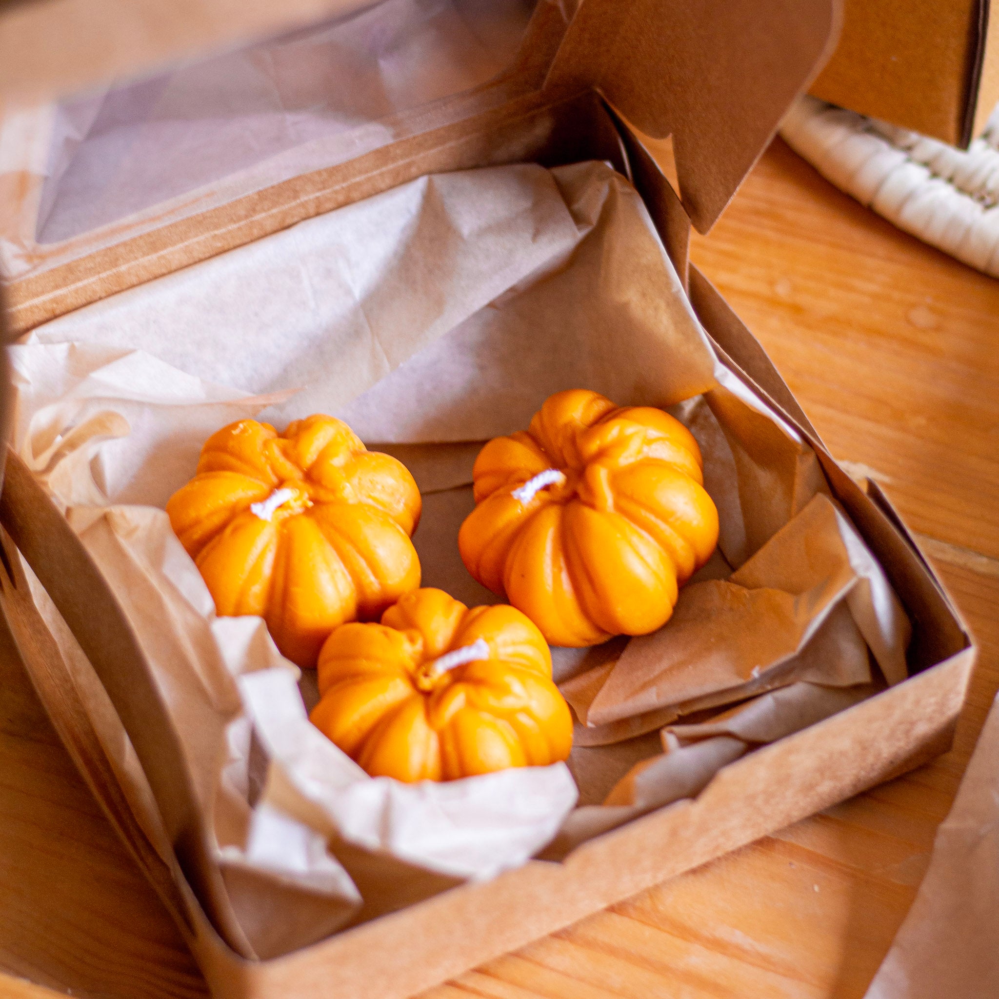 Orange mini Pumpkins Soy Candle | Pack of 3