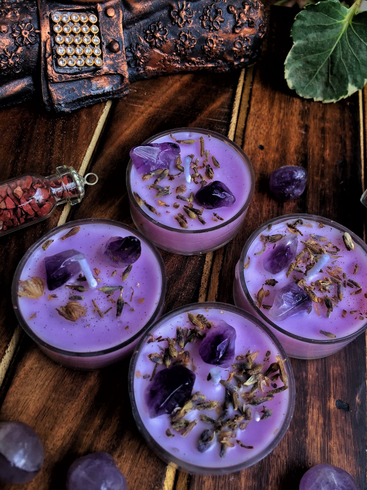 Lavender Scented Tea Light Candles - Lavender & Amethyst - Set of 8