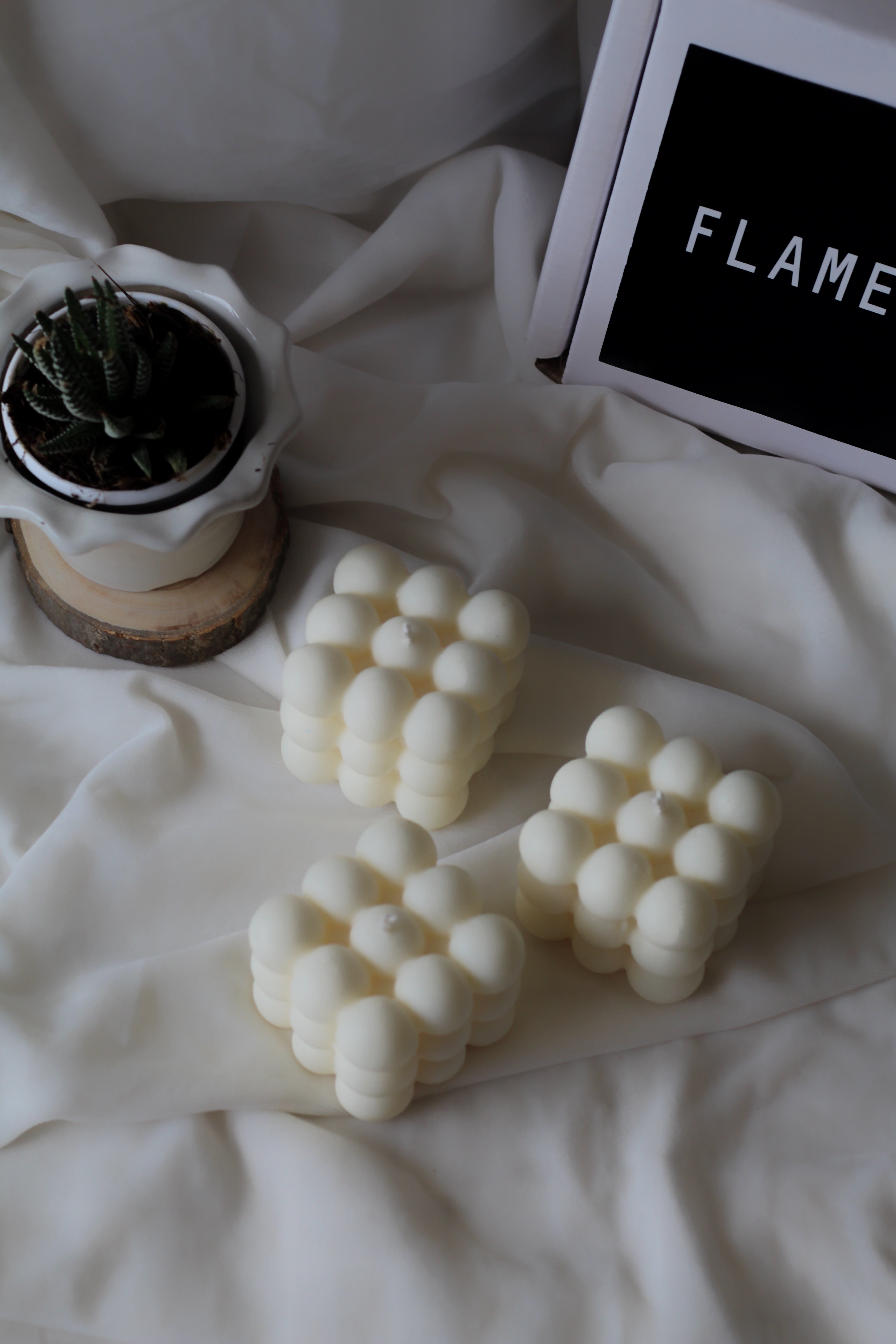White Cloud Bubble Soy Candle | Pack of 3