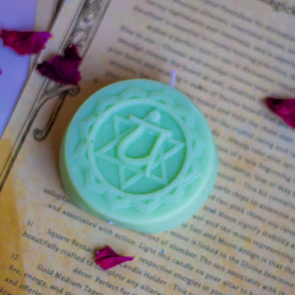 Green Heart Chakra Decorative Soy Candle