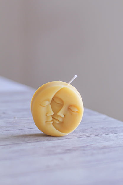 Sun & Moon Round Bees wax Candle