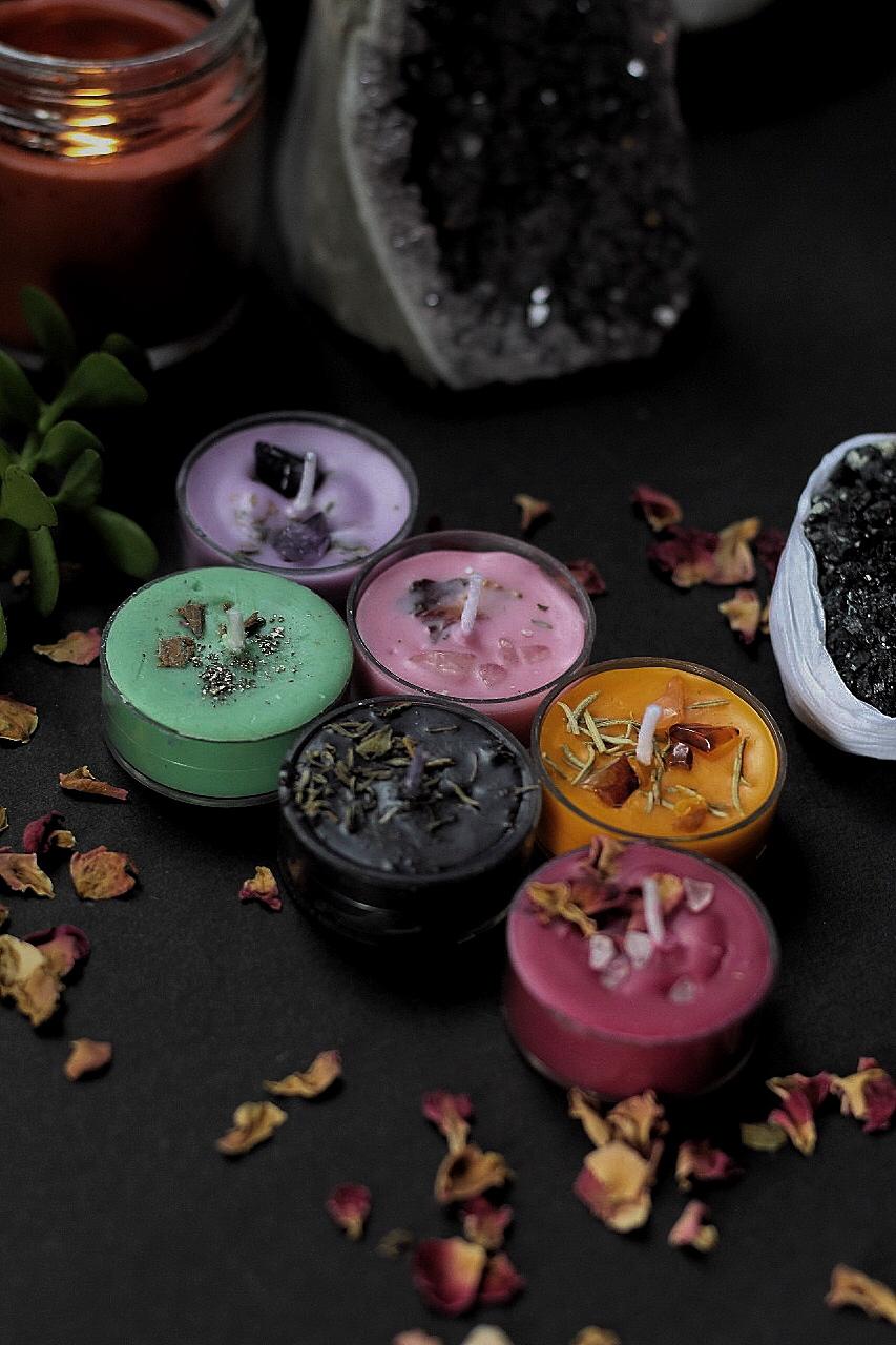 Crystal Infused Colour Scented Soy Candle - Set of 8